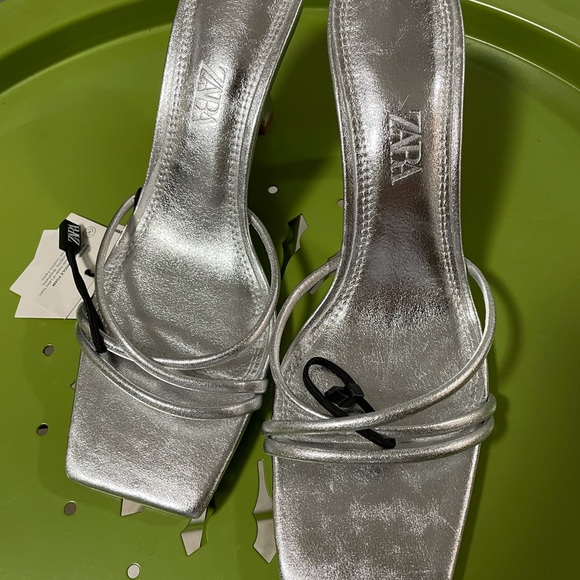 Zara Metallic Strappy Sandals - Picture 7 of 11